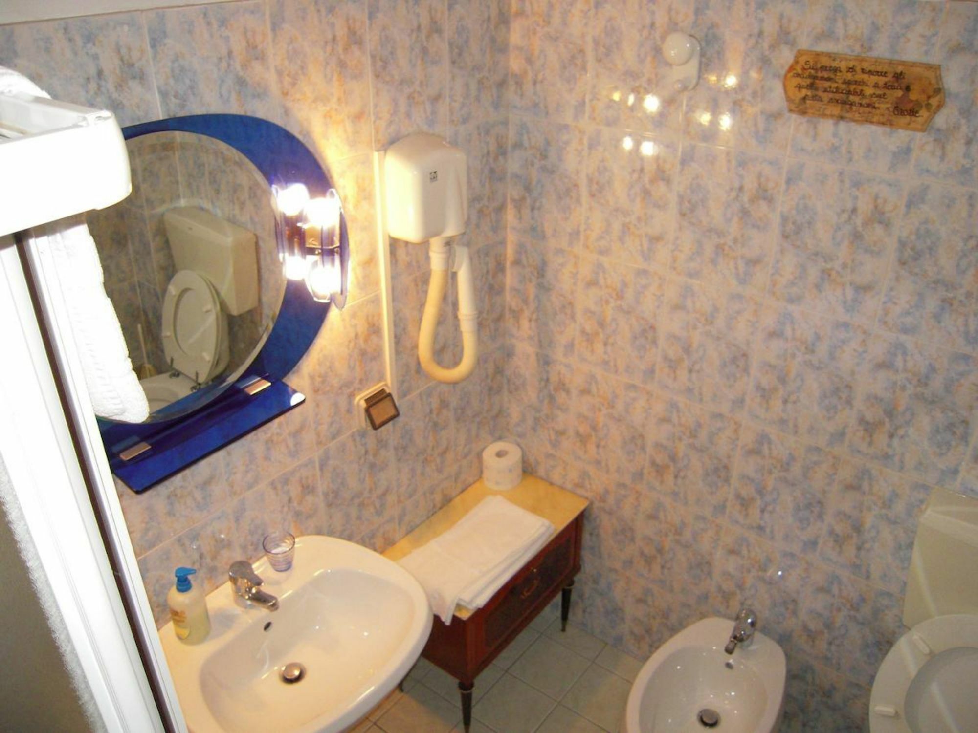 Riva Reno GuestHouse Bologna Eksteriør billede